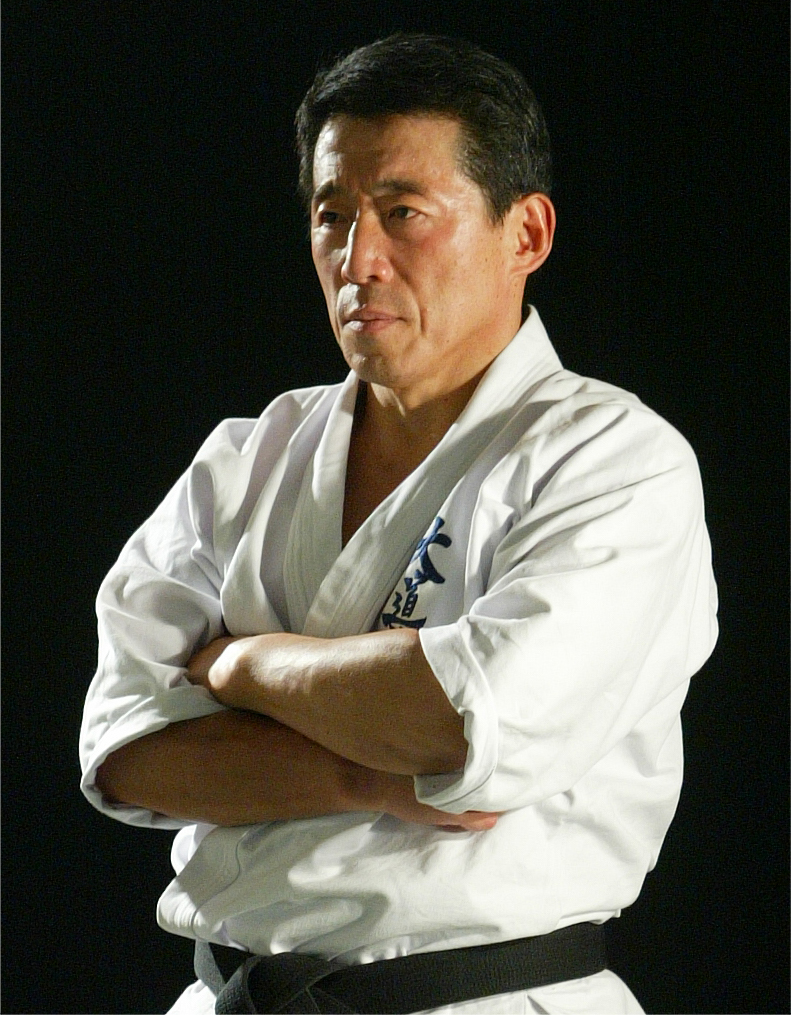 Takashi AZUMA